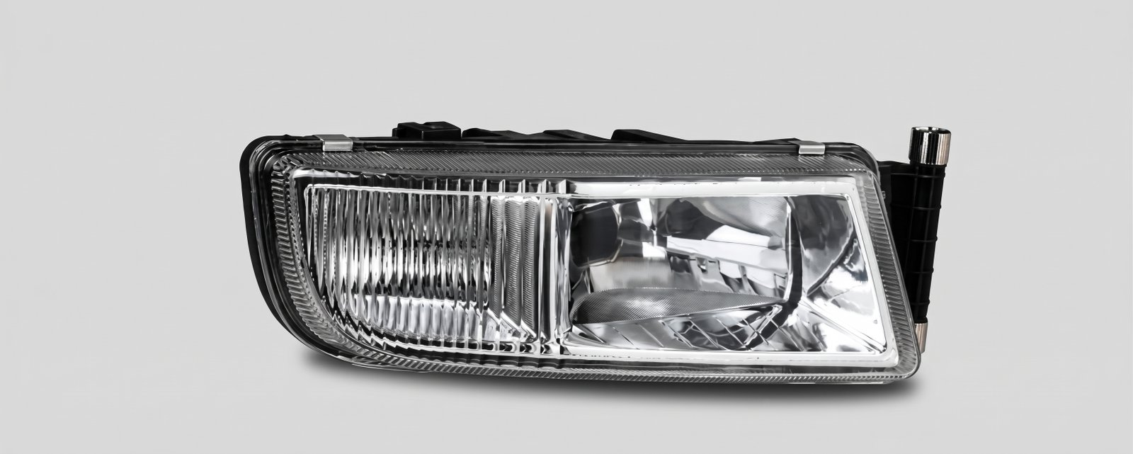 Farol Auxiliar MAN TGX / VW Meteor